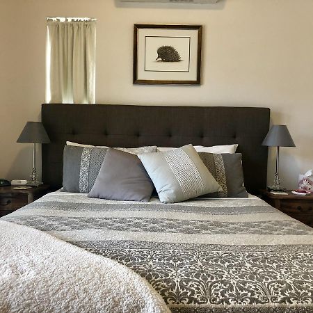 Dunmoylen House Bed and Breakfast Albany Exteriör bild
