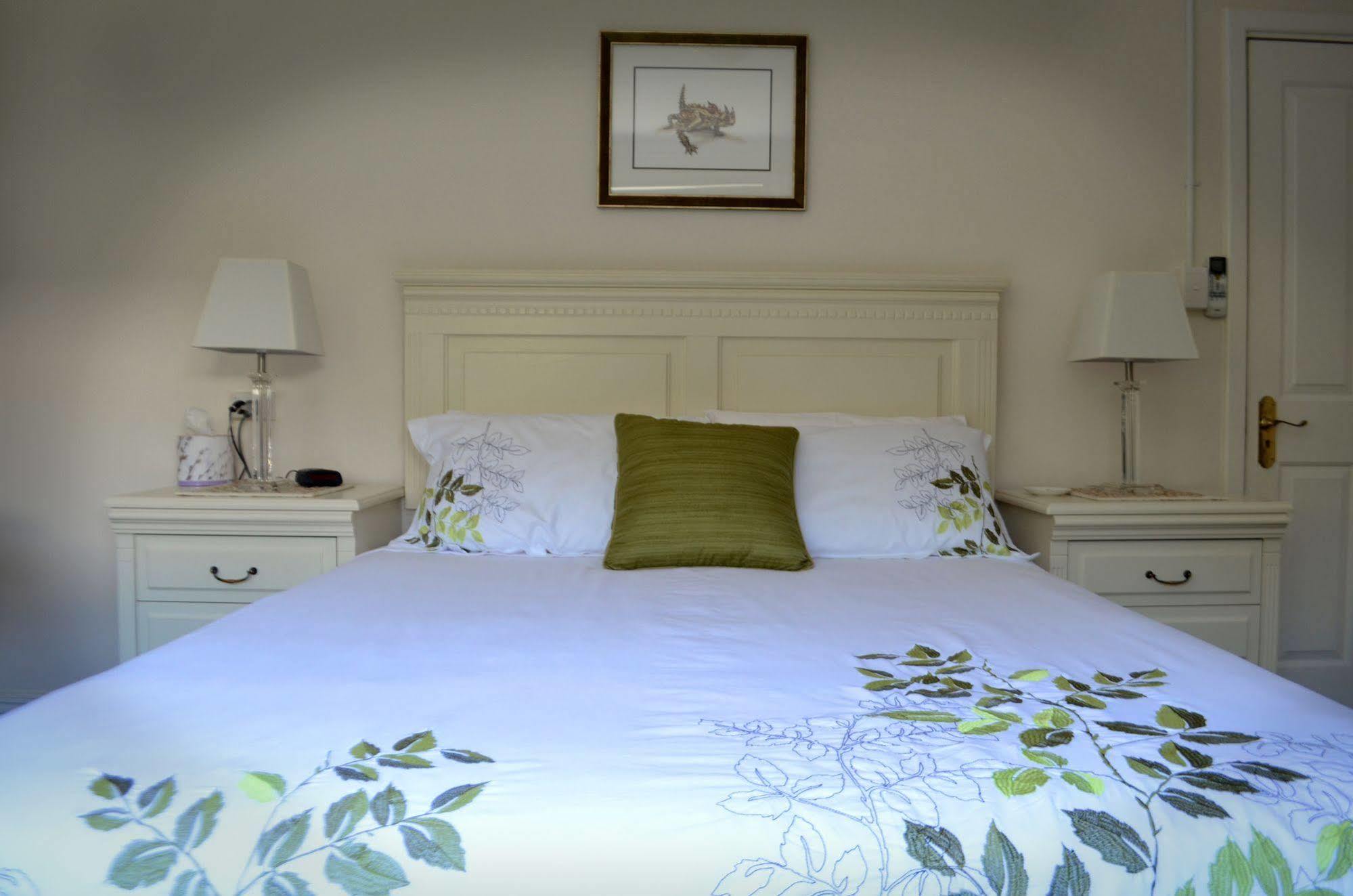 Dunmoylen House Bed and Breakfast Albany Exteriör bild